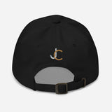 SIGNATURE HAT OUTLINE VERSION