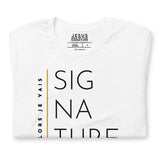 V-SIGNATURE SIGNATURE TEE